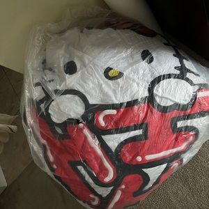 Hello Kitty x Hypeland pillow
